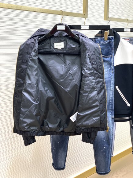 Gucci - Мужская куртка ветровка TI_0209GU10 Gucci - Мужская куртка ветровка TI_0209GU10