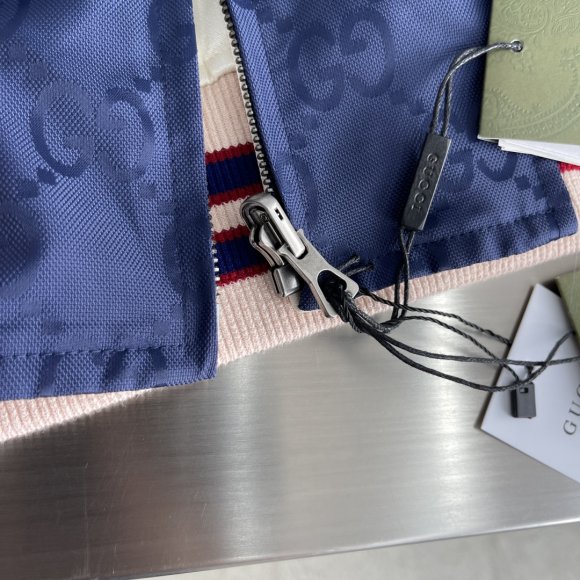 Gucci Pre Fall - Мужская двухсторонняя куртка бомбер TJ_3010GU2 Gucci Pre Fall - Мужская двухсторонняя куртка бомбер TJ_3010GU2