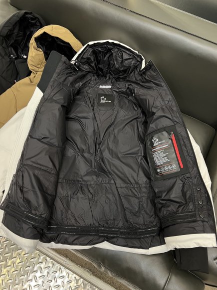 Moncler - Мужская куртка пуховик DZ_1811MO1