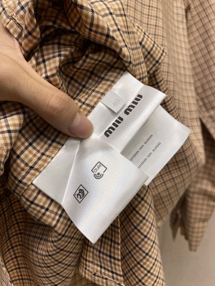 Miu Miu - Мужская рубашка DZ_1007MM1 Miu Miu - Мужская рубашка DZ_1007MM1