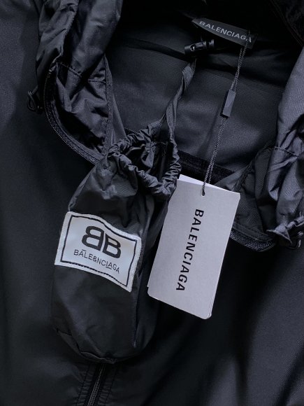 Balenciaga - Мужская куртка ветровка TI_3007BA5 Balenciaga - Мужская куртка ветровка TI_3007BA5