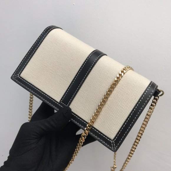 Burberry Сумка мессенджер BU1_0610BU1