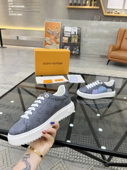 Louis Vuitton & Yayoi Kusama - Женские кроссовки RU_2106LV1W Louis Vuitton & Yayoi Kusama - Женские кроссовки RU_2106LV1W