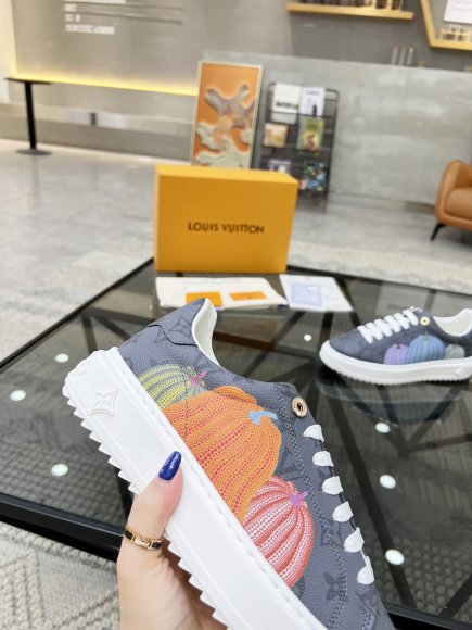 Louis Vuitton & Yayoi Kusama - Женские кроссовки RU_2106LV1W Louis Vuitton & Yayoi Kusama - Женские кроссовки RU_2106LV1W
