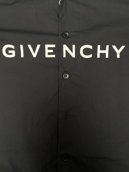 Givenchy - Мужская рубашка DZ_1204GI3 Givenchy - Мужская рубашка DZ_1204GI3