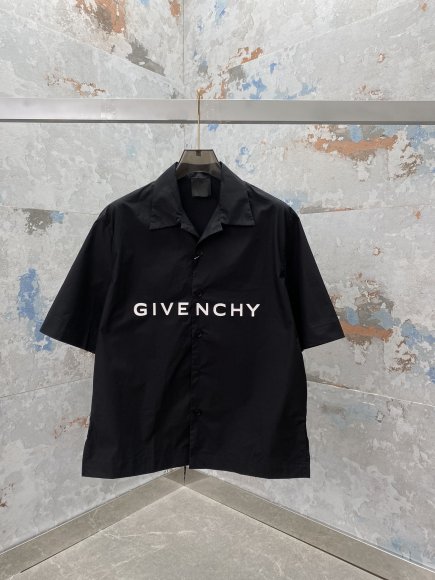 Givenchy - Мужская рубашка DZ_1204GI3 Givenchy - Мужская рубашка DZ_1204GI3