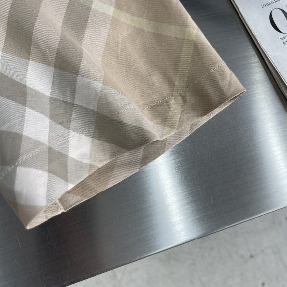 Burberry - Мужская рубашка TJ_0506BU5 Burberry - Мужская рубашка TJ_0506BU5