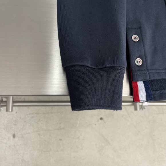 Thom Browne - Мужская кофта свитшот толстовка TJ_1610TB1