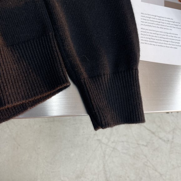 Givenchy - Мужская кофта свитер TJ_2001GI1