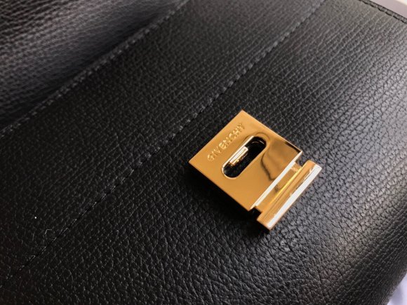 Givenchy Pandora Box Женская сумка- мессенджер GI_1102GI2