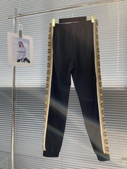 Gucci - Мужские спортивные штаны брюки TJ_0309GU2 Gucci - Мужские спортивные штаны брюки TJ_0309GU2