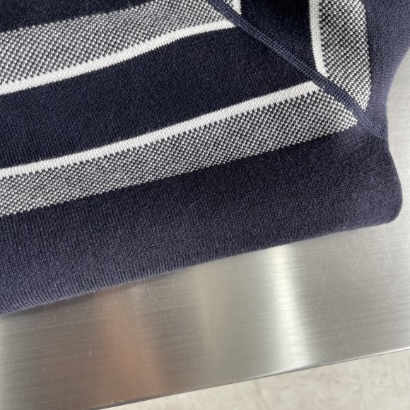 Dior - Мужская двухсторонняя кофта свитер TJ_3010DI4 Dior - Мужская двухсторонняя кофта свитер TJ_3010DI4