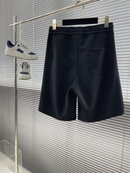 Balenciaga - Мужские шорты TJ_0506BA6 Balenciaga - Мужские шорты TJ_0506BA6