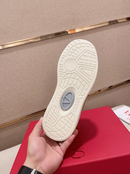 Valentino Runboot - Женские кроссовки ботинки ITL_3110VA3