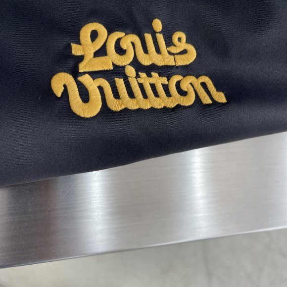 Louis Vuitton Monogram Craggy - Мужская куртка ветровка TJ_1610LV4