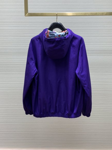 Gucci - Мужская двухсторонняя куртка ветровка TI_3007GU11 Gucci - Мужская двухсторонняя куртка ветровка TI_3007GU11