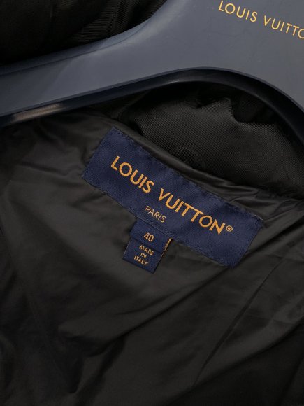 Louis Vuitton - Мужская куртка пуховик TI_0111LV8