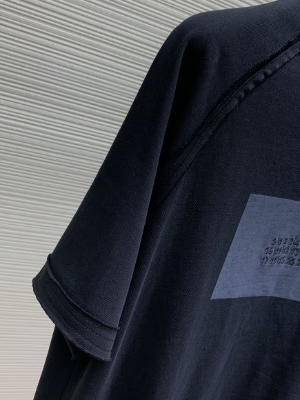 Maison Margiela MM6 - Мужская футболка майка TI_1207MM2 Maison Margiela MM6 - Мужская футболка майка TI_1207MM2