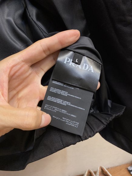 Prada - Мужская куртка ветровка DZ_0108PR1