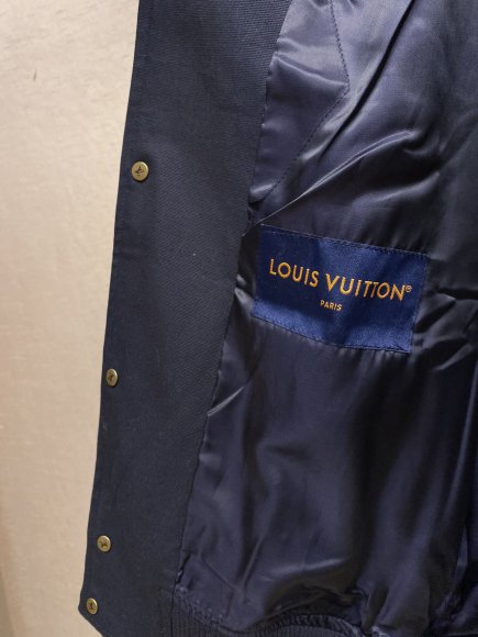 Louis Vuitton - Мужская куртка ветровка бомбер DZ_0108LV4