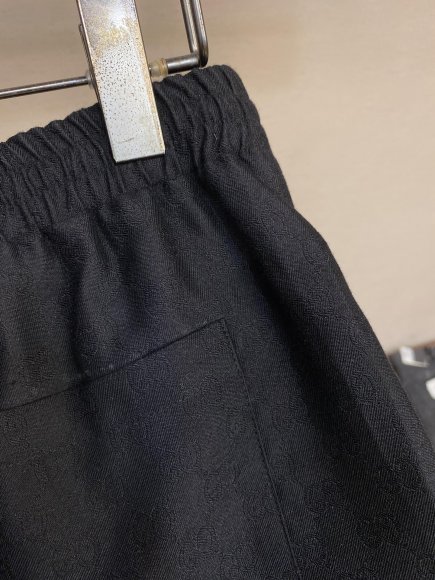 Gucci - Мужские шорты DZ_0305GU5