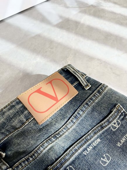 Valentino - Мужские джинсы штаны DF_0411VA11