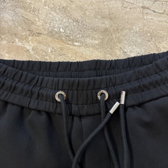 Dior - Мужские шорты MI_2705DI1