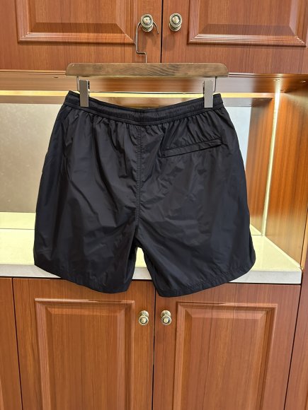 Givenchy - Мужские шорты плавки MI_2806GI8 Givenchy - Мужские шорты плавки MI_2806GI8