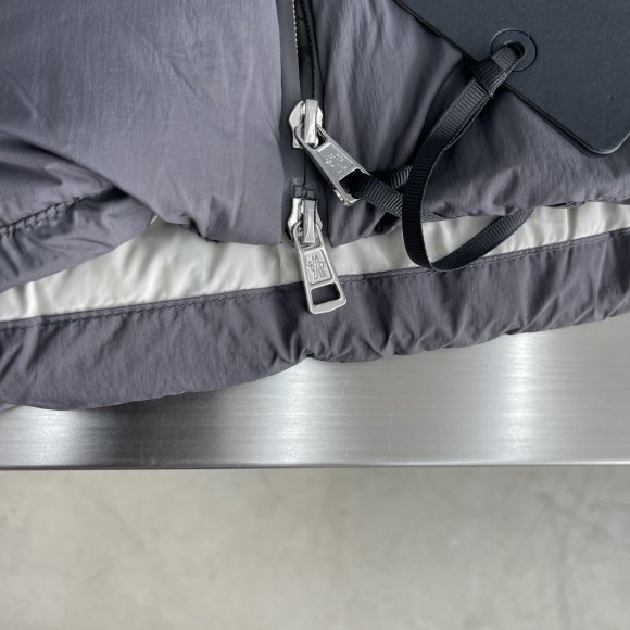 Moncler - Мужская куртка пуховик TJ_2310MO3