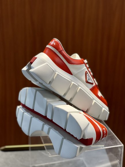 Prada - Мужские кроссовки RR_2209PR3