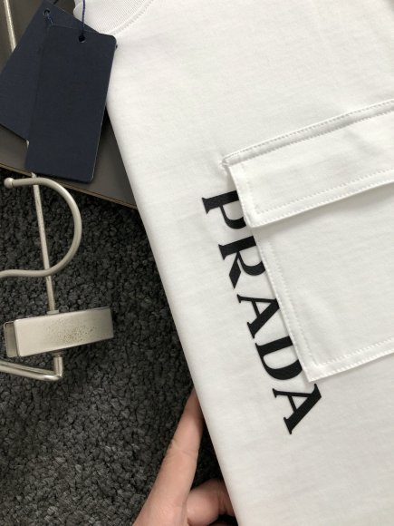 Prada - Мужская футболка майка DZ_1202PA11