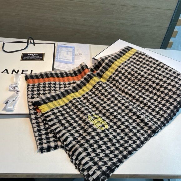 Chanel - Кашемировый шарф JX_0710CH4