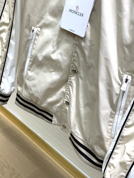 Moncler - Мужская куртка бомбер TI_2309MO1