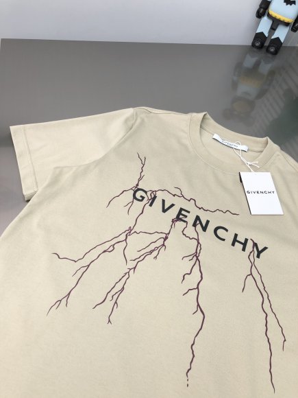 Givenchy - Мужская футболка майка DZ_2203GI17