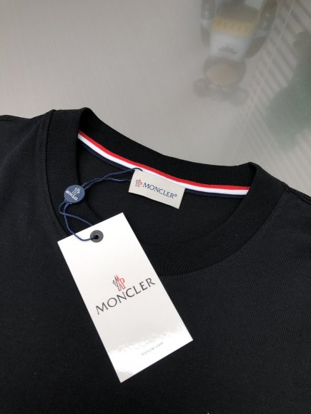 Moncler - Мужская футболка майка DZ_2203MO18