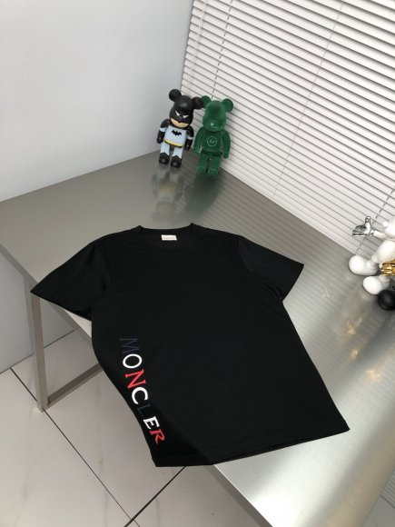 Moncler - Мужская футболка майка DZ_2905MO4