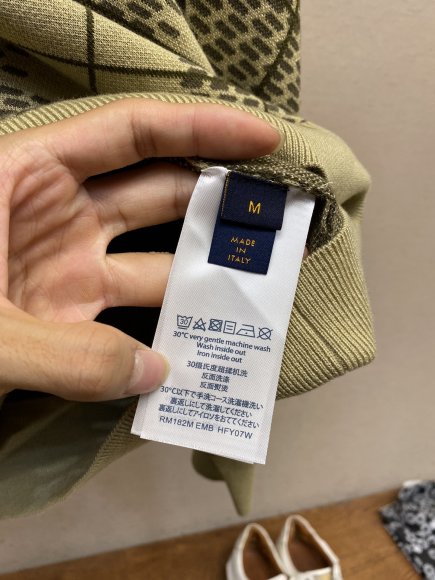 Louis Vuitton - Мужская шерстяная кофта свитер DZ_2410LV7