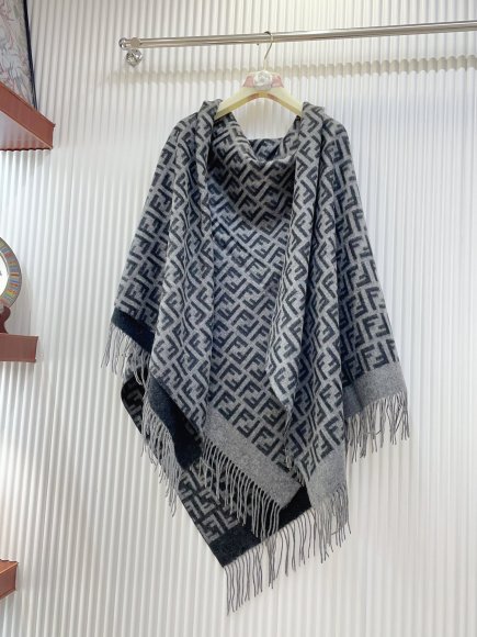 Fendi - Кашемировый шарф платок JX_0412FE10