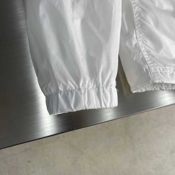 Prada - Мужская куртка ветровка AH_0408PR4