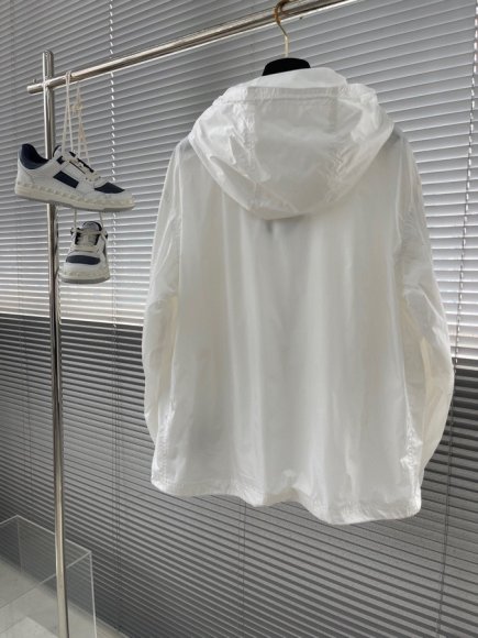 Prada - Мужская куртка ветровка AH_0408PR4