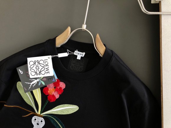 Loewe - Мужская футболка майка DZ_2905LO10