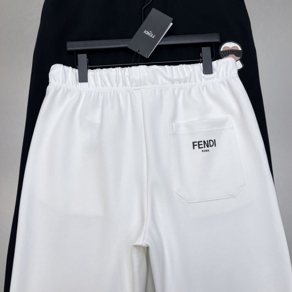 Fendi - Мужской спортивный костюм DF_2008FE1