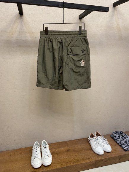 Moncler - Мужские шорты DZ_0705MO13