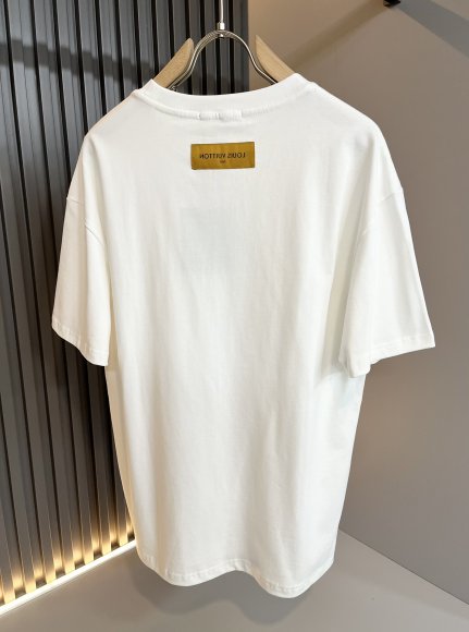 Louis Vuitton - Мужская футболка майка DF_3005LV4