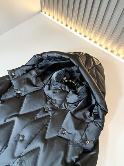 Burberry - Мужская куртка пуховик DF_2609BU7