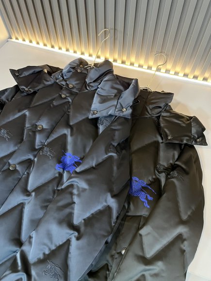 Burberry - Мужская куртка пуховик DF_2609BU7