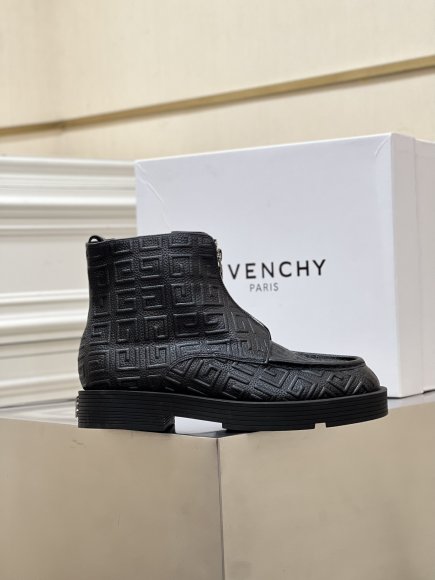 Givenchy - Мужские ботинки BL_2712GI6