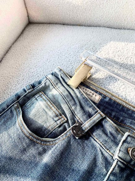 Burberry - Мужские штаны джинсы DF_1101BU8