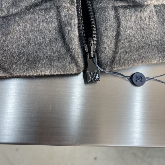 Louis Vuitton - Мужская шерстяная двусторонняя кофта куртка TJ_0612LV4