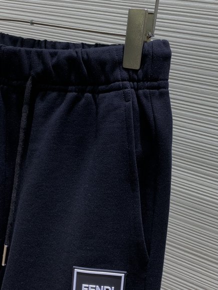 Fendi - Мужские шорты TI_2307FE2